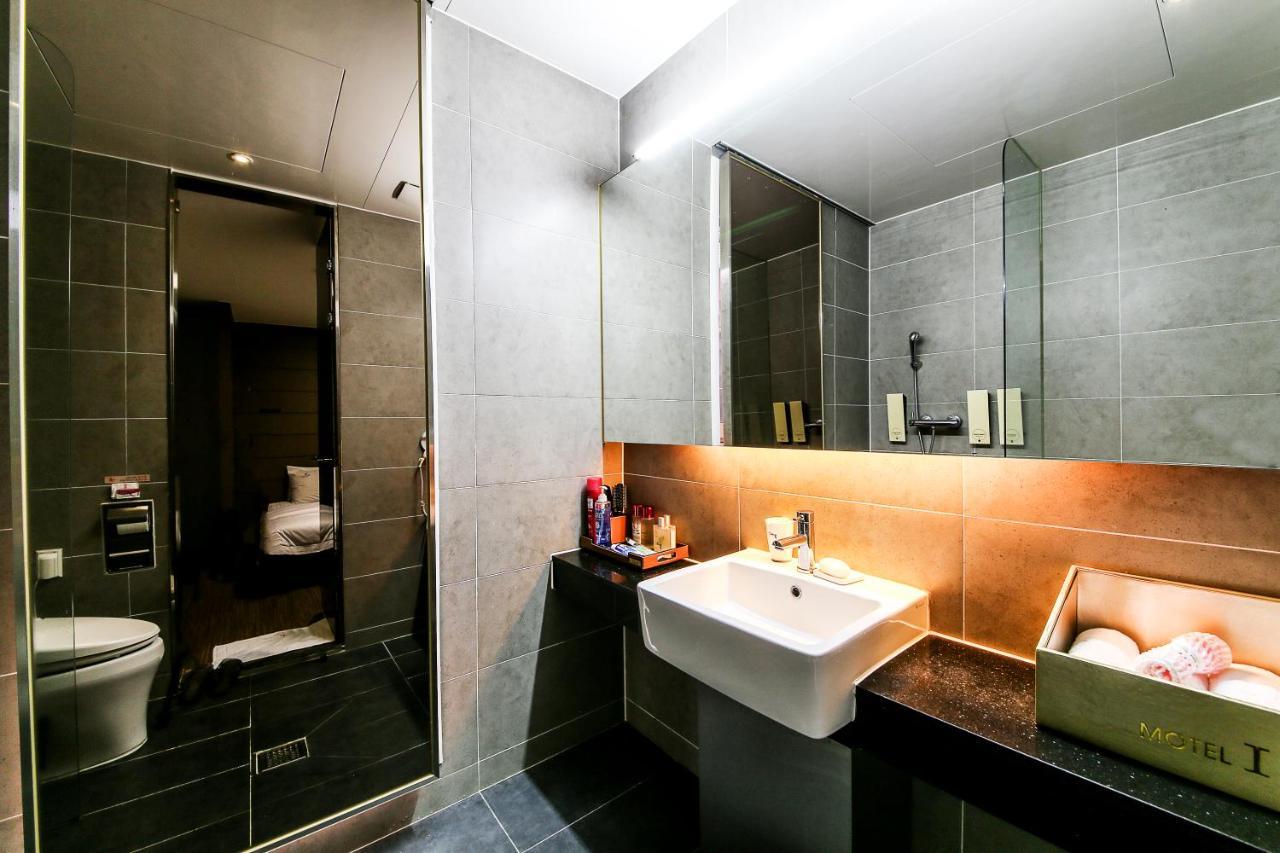 Gyeongju Arrietty Motel Екстериор снимка