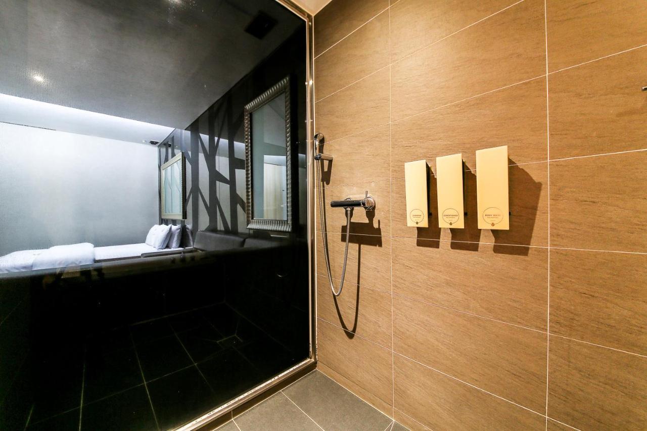 Gyeongju Arrietty Motel Екстериор снимка